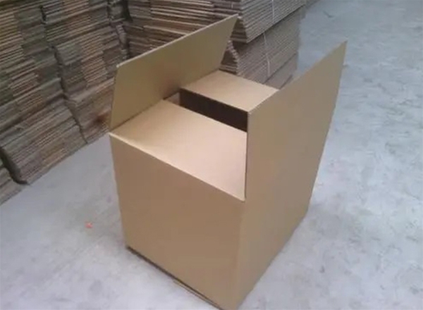 瓦楞纸箱